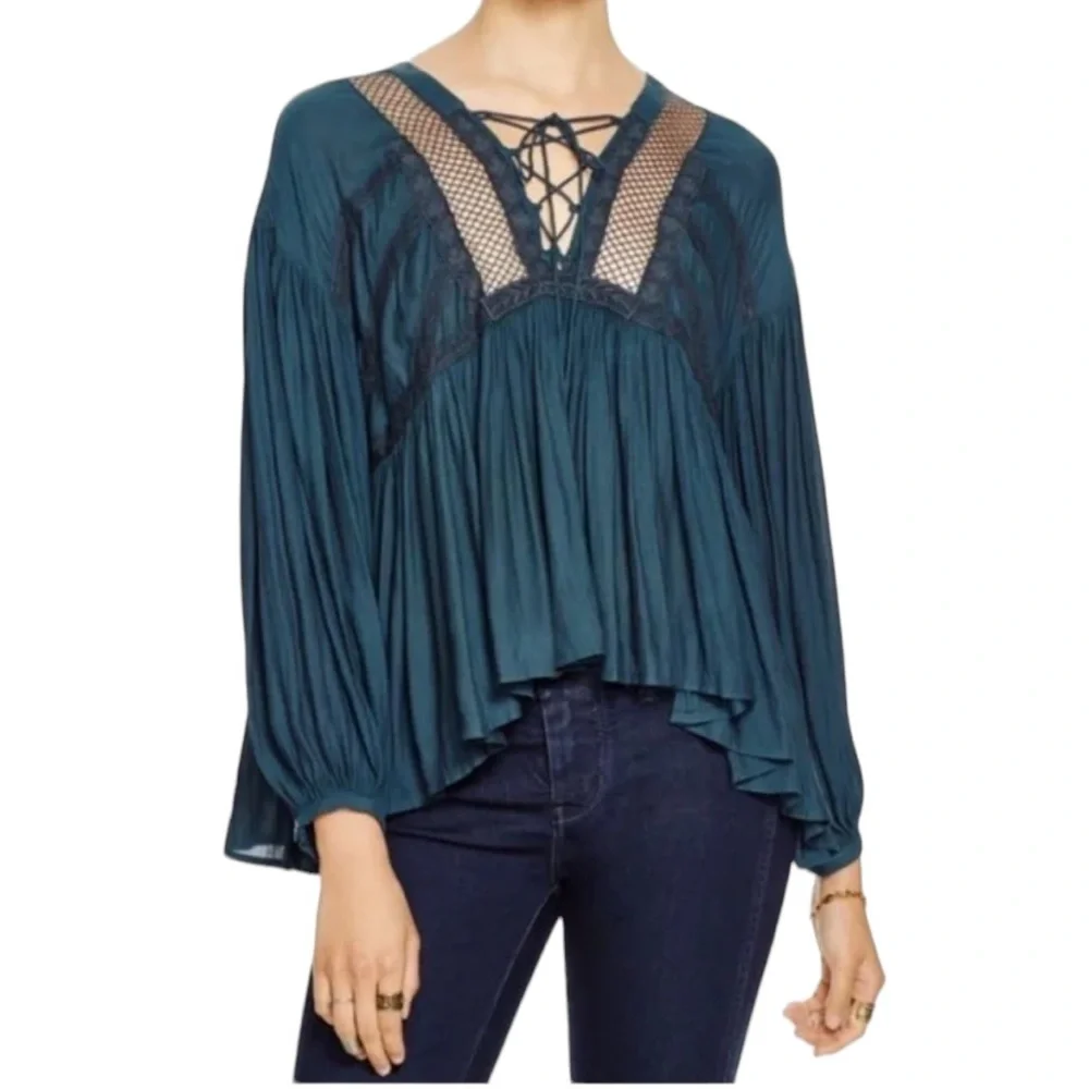 LN Free People Don’t Let It Go Teal Green Pleated Lace Up Crinkle Peasant Top XS